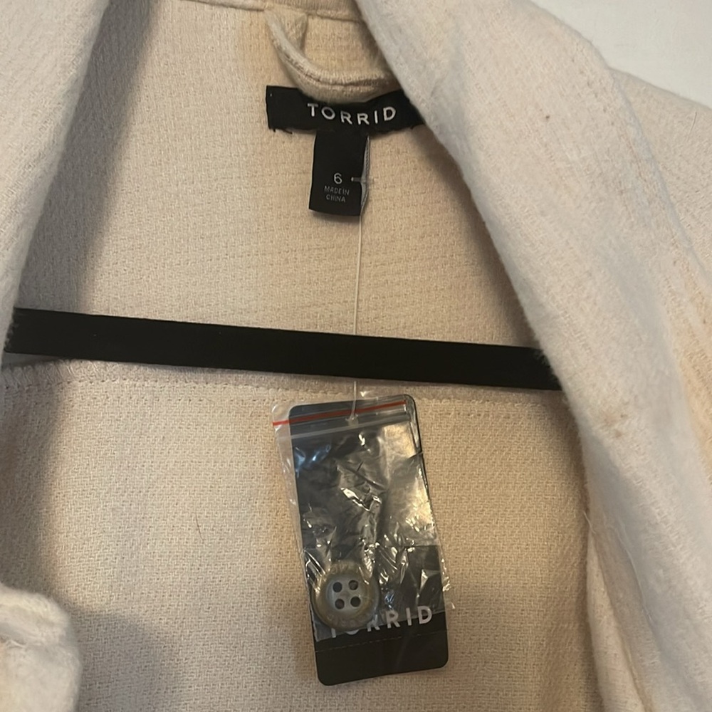 Jacket - Picture 2 of 2